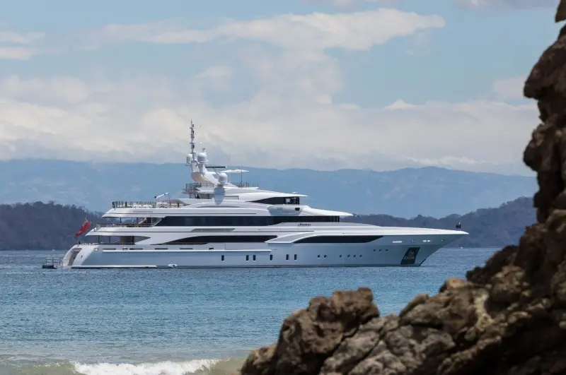 ../../templates/NEW CENTRAL LISTING: 60m FORMOSA